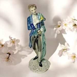 Goldcrest Creation "Rendezvous" by P. Porcher – Figurine #812 – 8.5" Tall